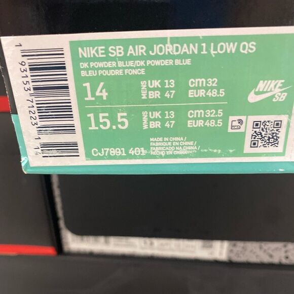 Nike SB Air Jordan 1 Low Dark Powder Blue 14 Unc​ main image 5